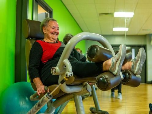 An woman on an exercise machine